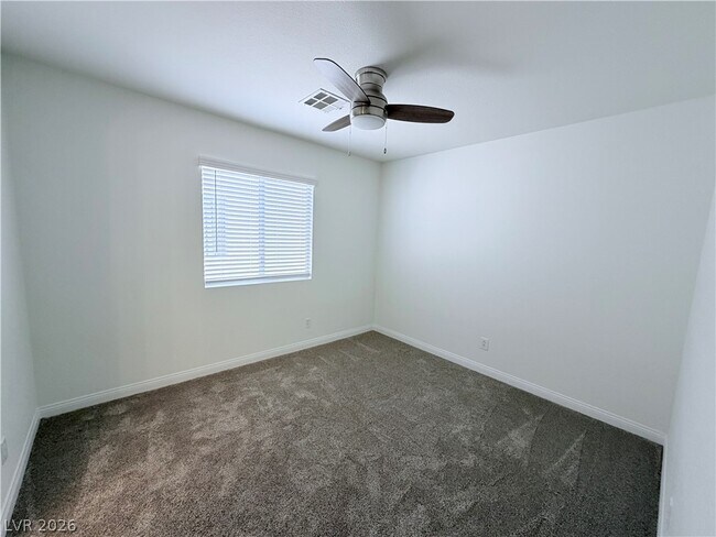 Building Photo - 9584 Withering Pine St