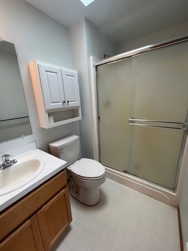 Building Photo - 3 Bedroom 2.5 Bath Dayton OR