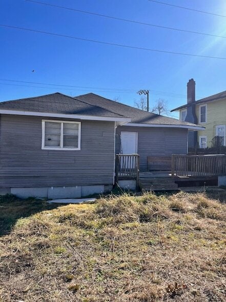 Building Photo - 1621 12th St