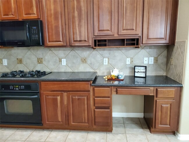 Building Photo - 3514 Apple Glove Dr