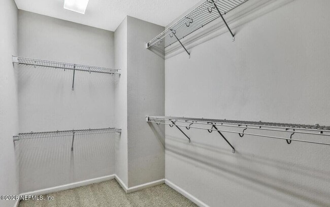Building Photo - 11225 Castlemain Cir E