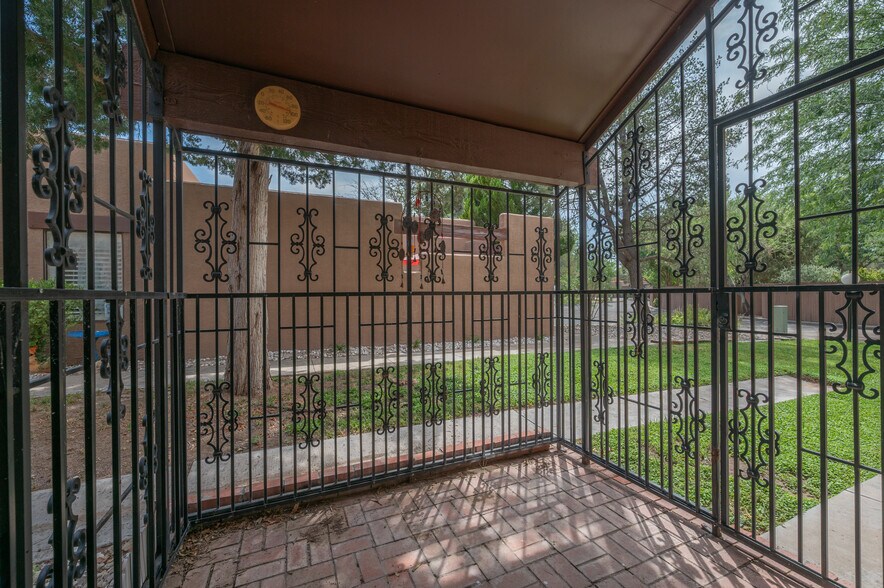 Building Photo - 2611 N Kentucky Ave