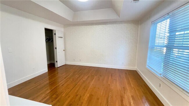 Building Photo - 2648 Morning Glory Pl NW