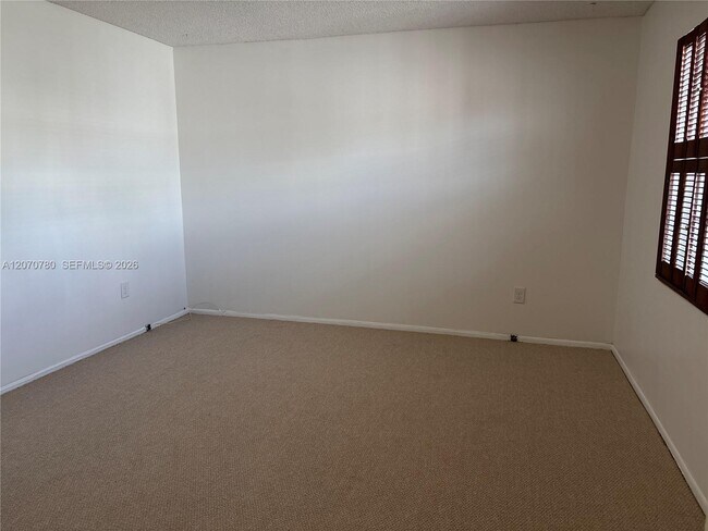 Building Photo - 7725 SW 86th St
