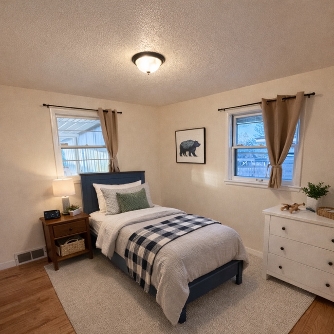 Building Photo - 2903 W Princeton Ave