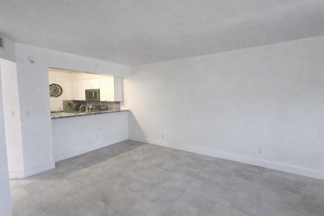 Building Photo - 10501 W Broward Blvd