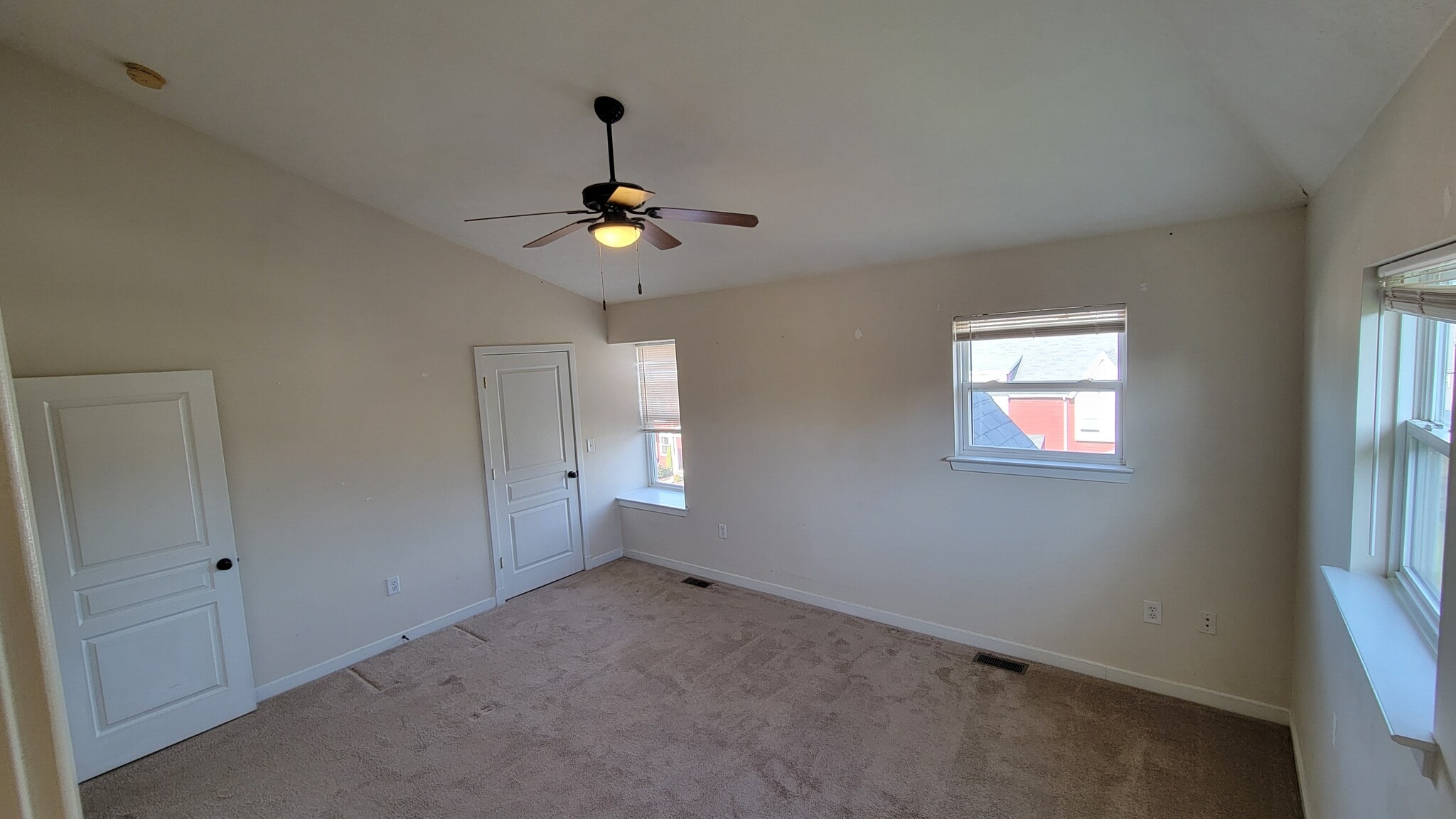 Building Photo - 1252 Frost Pl