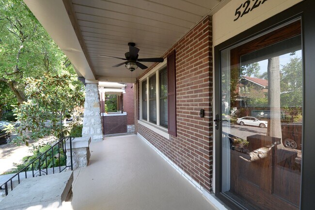 Building Photo - 5222 Nottingham Ave