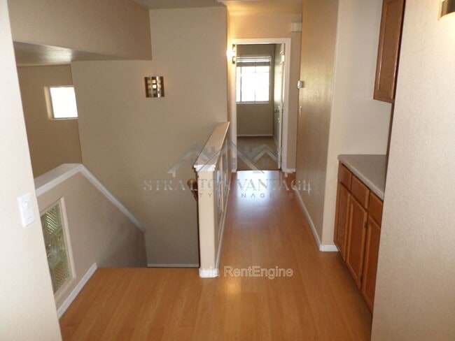 Building Photo - 1641 W Orchid Ln