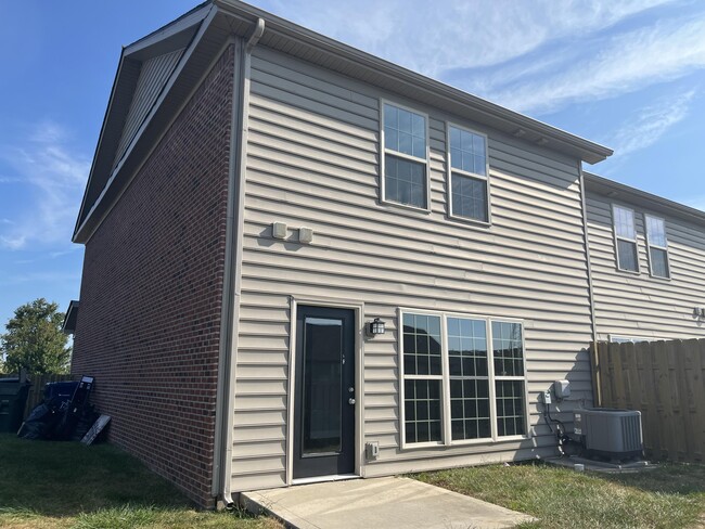 Building Photo - 2588 Kearney Ridge Boulevard