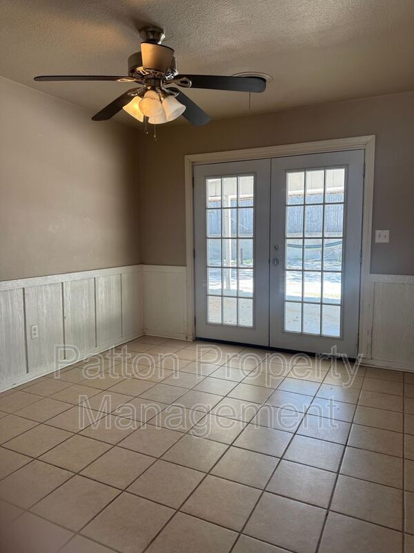 Building Photo - 29 Southridge Dr