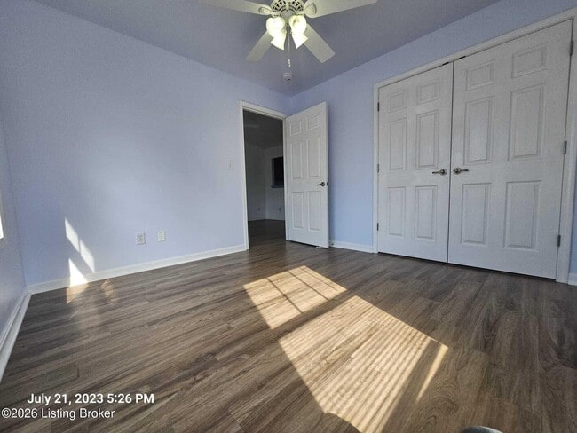 Building Photo - 3802 Falcon Crest Dr