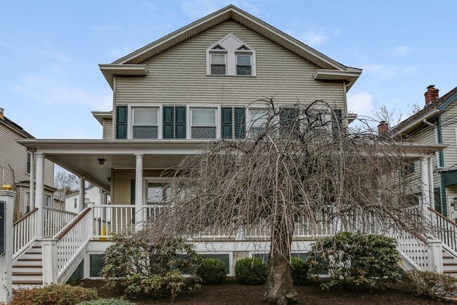 Building Photo - 86 Washington St