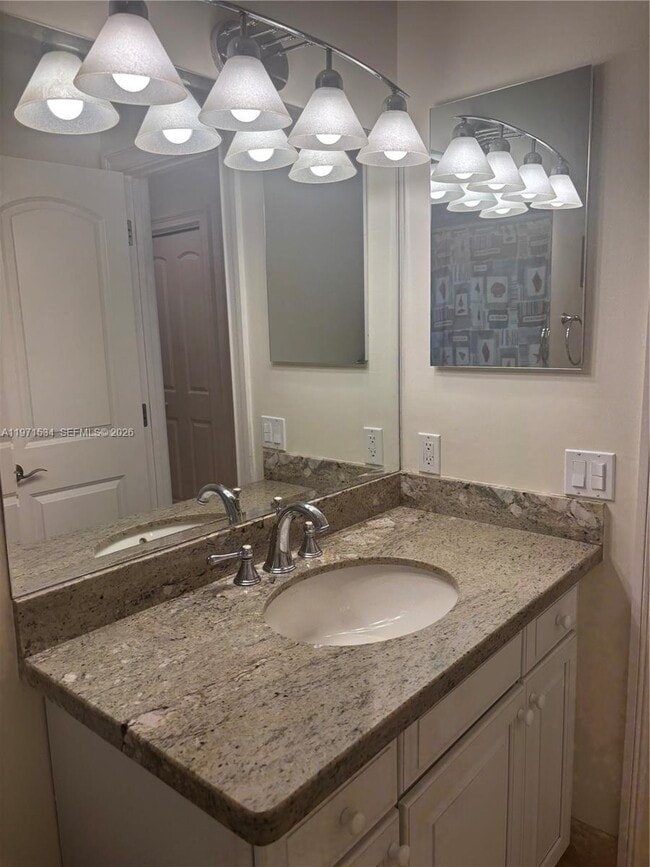 Building Photo - 42 Transylvania Ave