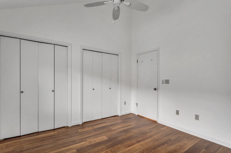 Building Photo - 23 Deer Run