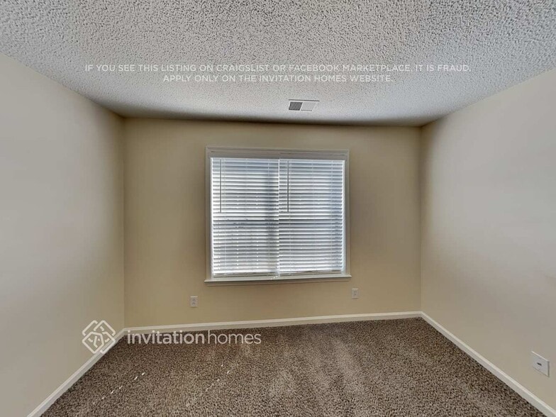 Building Photo - 11328 Longhedge Ln