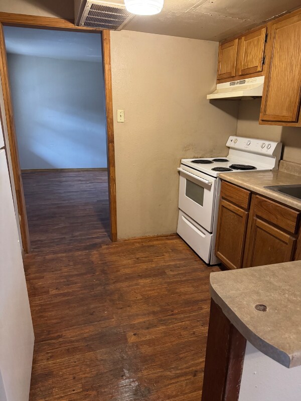 Building Photo - 750 Bonham St