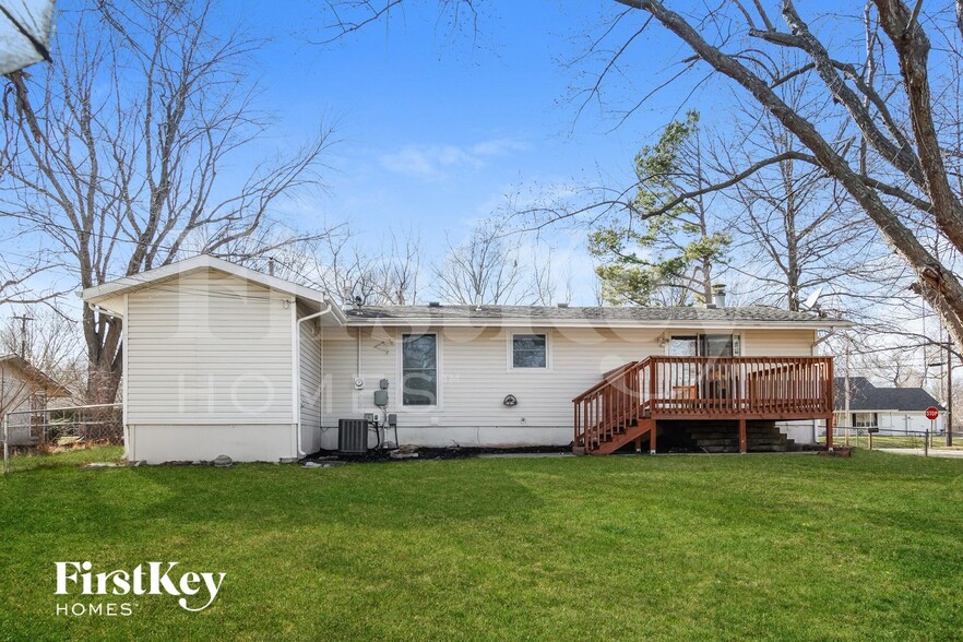 Building Photo - 703 Hamblen Rd