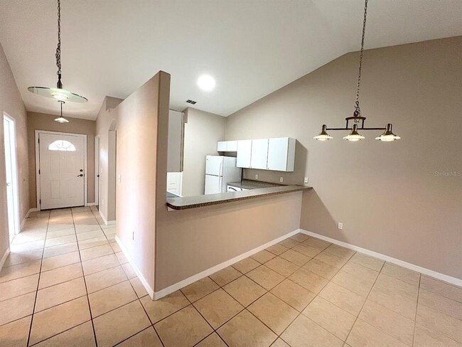 Building Photo - 47 Wellwood Ln