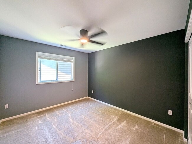 Building Photo - 4Bd/2.5Ba Lake Stevens House