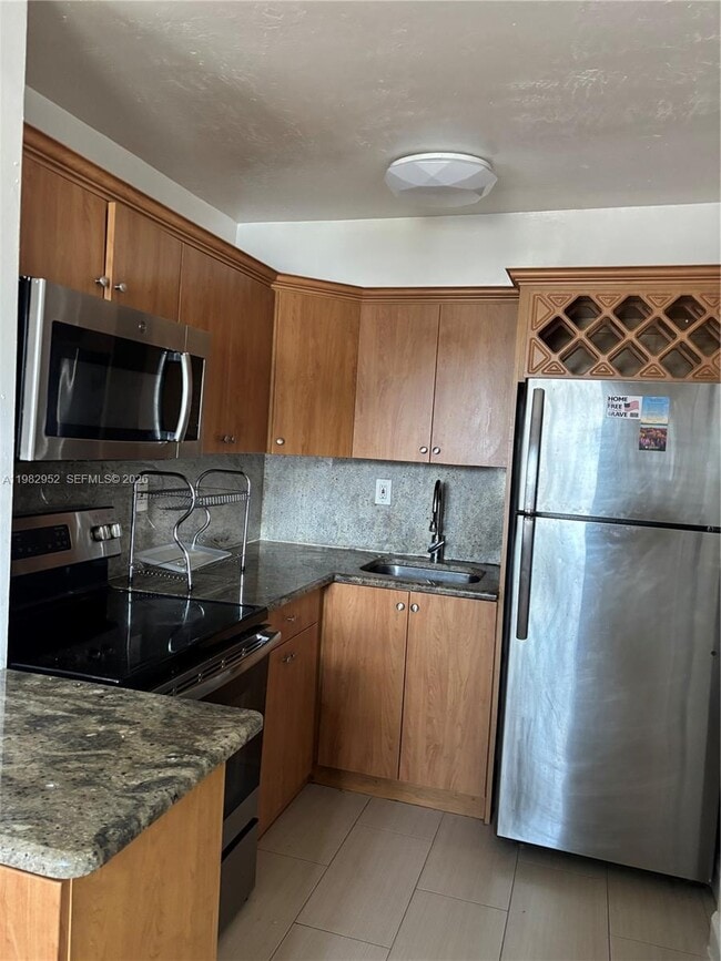 Building Photo - 8701 SW 141st St