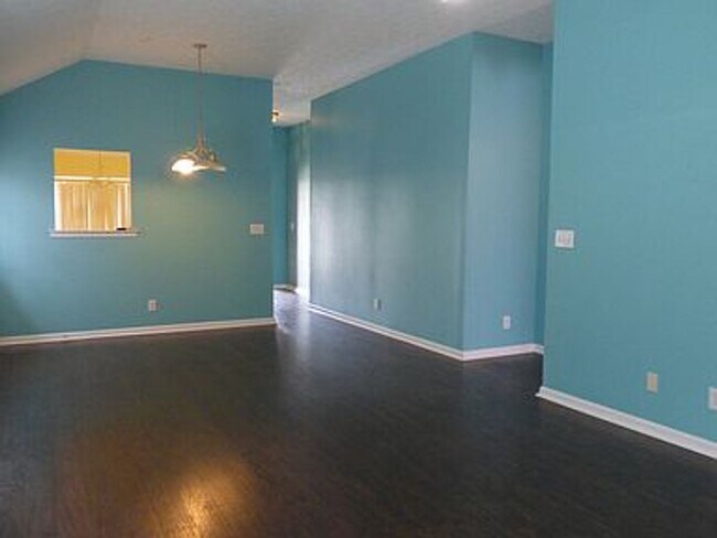 Building Photo - 7520 Muirfield Loop