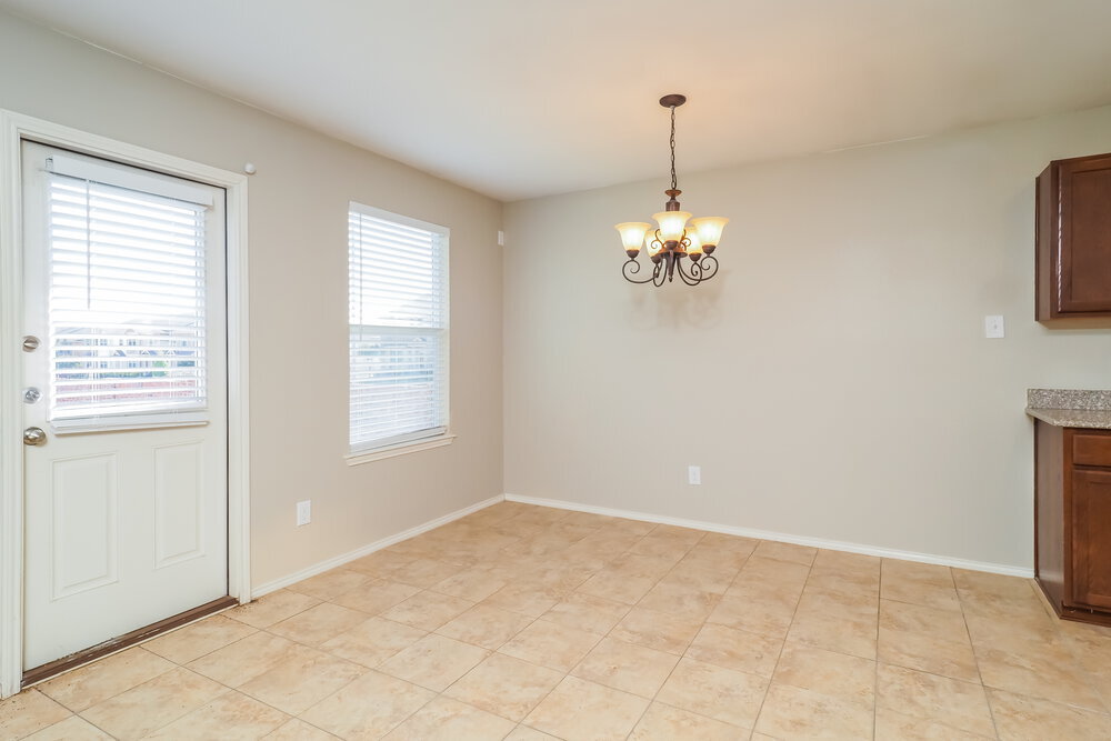 Building Photo - 3200 Sadie Trail