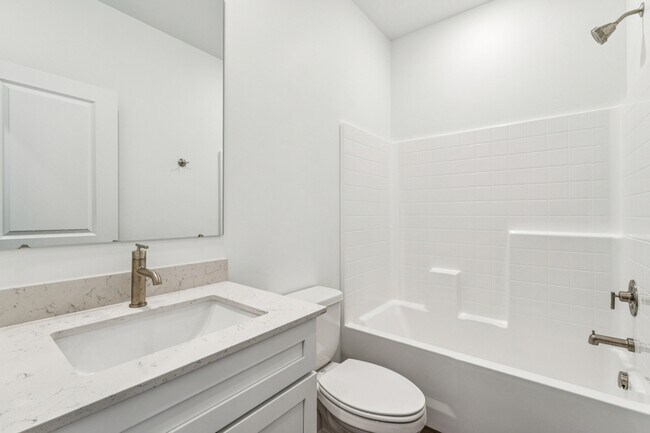 Building Photo - 8284 W Grey Alder Dr