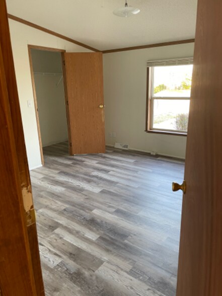 Building Photo - 224 34th Ave Ct