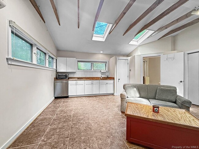 Building Photo - 609 Indian Springs Ct