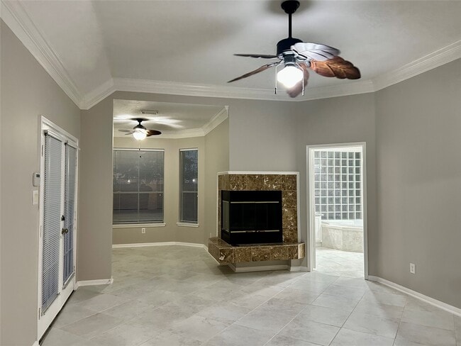 Building Photo - 16807 Laguna Springs Dr