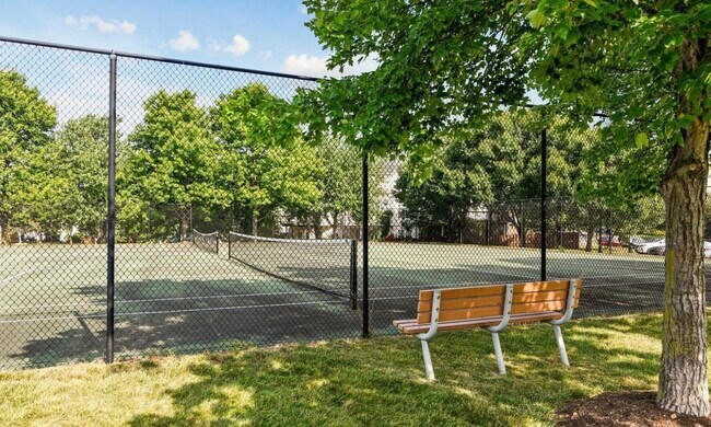 Building Photo - 21682 Kings Crossing Terrace