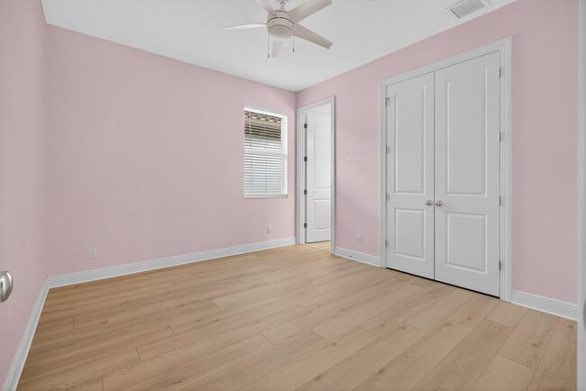 Building Photo - 4029 Faraday Wy