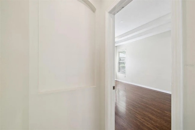 Building Photo - 15841 Pond Rush Ct