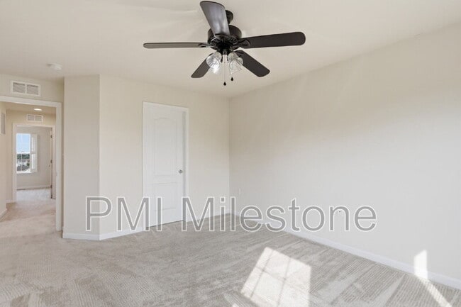 Building Photo - 100 Bertelli Ct
