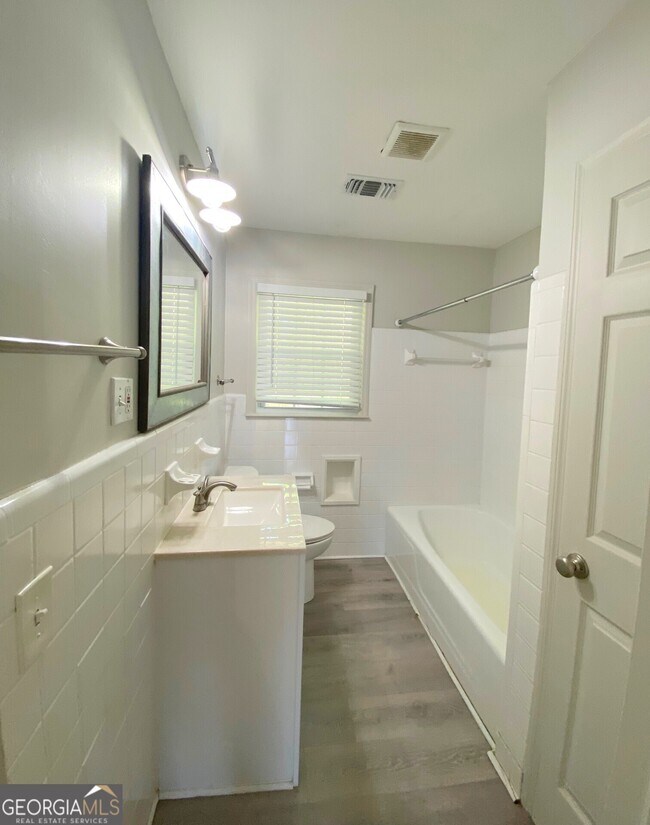 Building Photo - 8308 Villa Rica Hwy