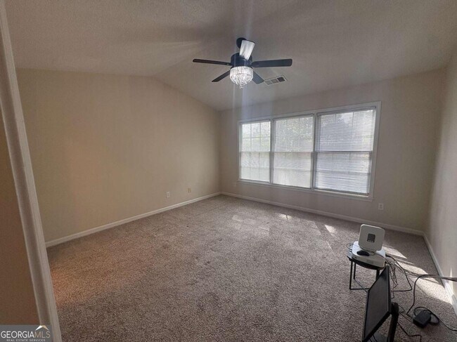 Building Photo - 3105 Binghampton Ln