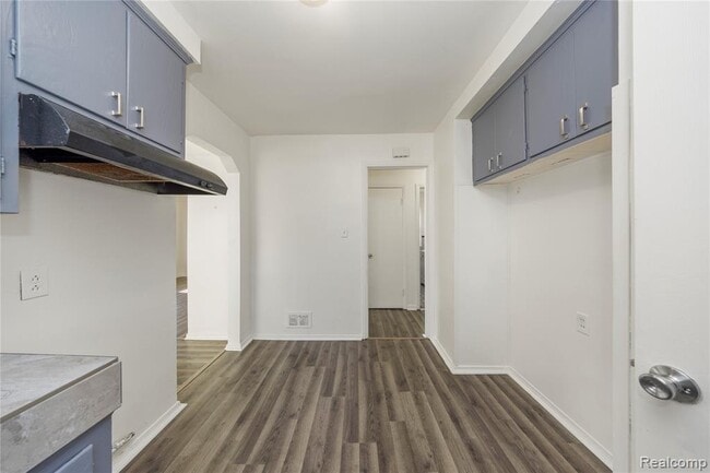 Building Photo - 20258 Caldwell St