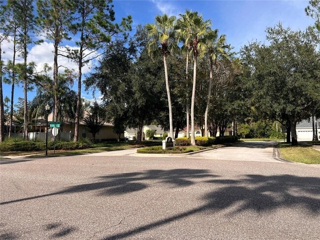 Building Photo - 12516 Leatherleaf Dr