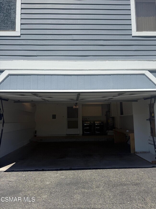 Building Photo - 29105 Thousand Oaks Blvd
