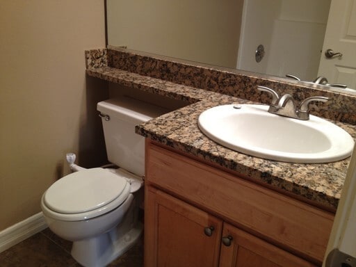 Building Photo - RB Luxury 2 Br Townhome 2 car spots Laundry $3190 TEXT 619-565-3468