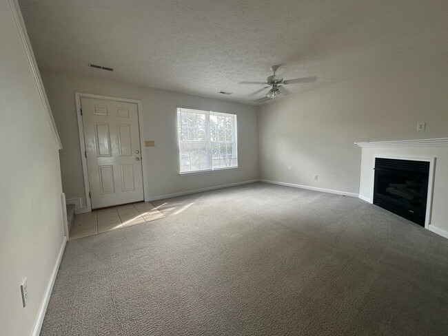 Building Photo - Ashwood Townhomes in Forest, VA