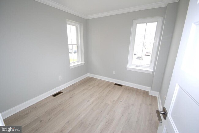 Building Photo - 23 E Union St