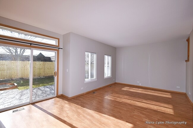 Building Photo - 2824 Wheatland Ct