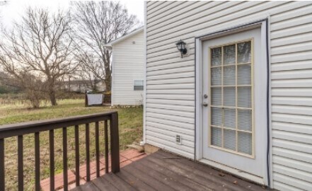 Building Photo - 836 Duchess Way