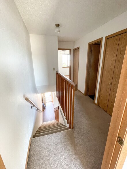 Building Photo - 5507 Fiesta Ln