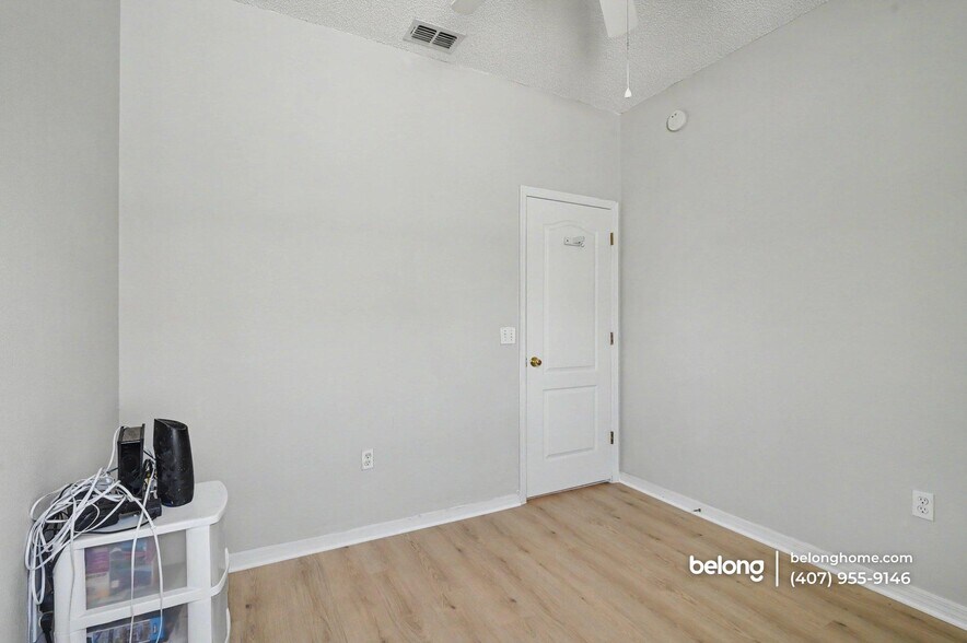 Building Photo - 122 Brassington Dr