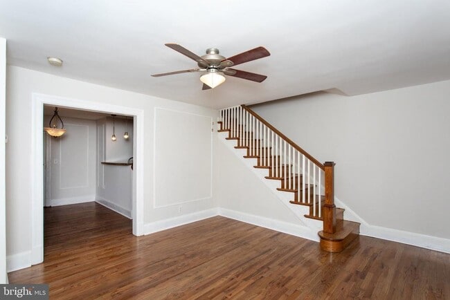 Building Photo - 104 53rd St NE