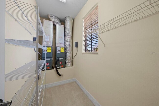 Building Photo - 650 Crane Prairie Way