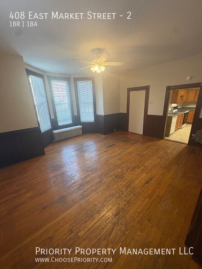 Building Photo - 408 E Market St